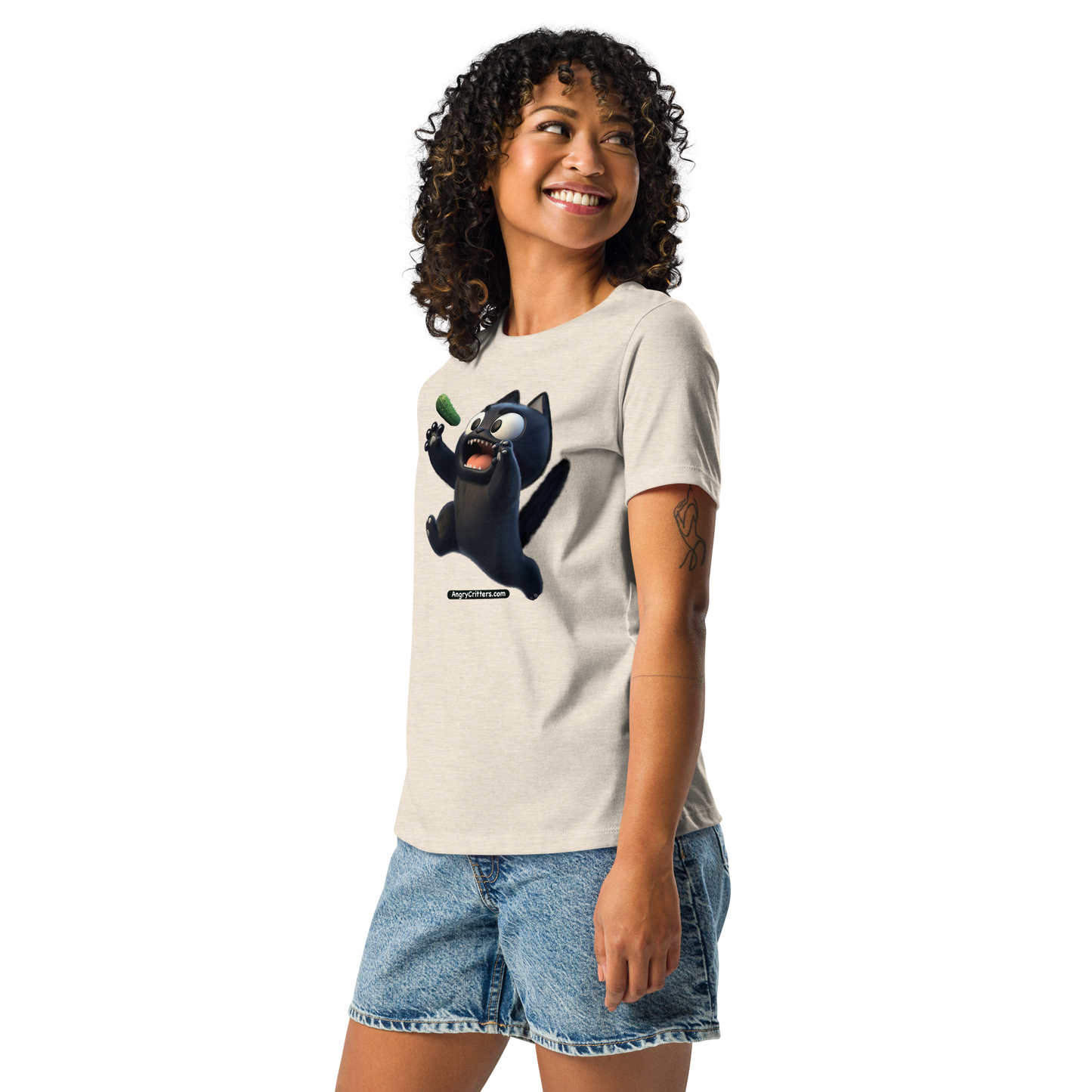 Angry Critters - Black Cat Scare, Women's Relaxed T-Shirt