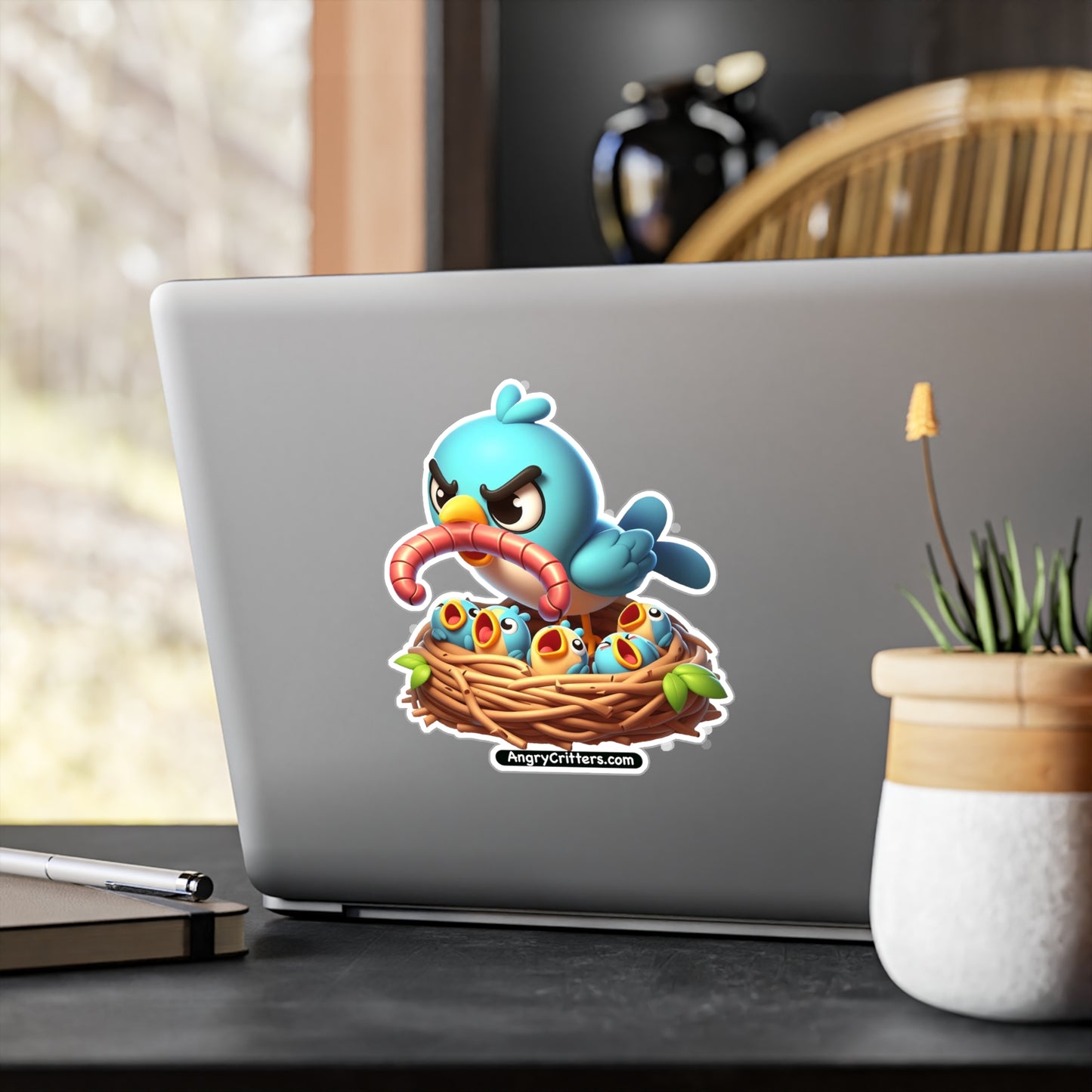 Angry Critters - Mom Bird with Baby Birds, Kiss-Cut Vinyl Decals